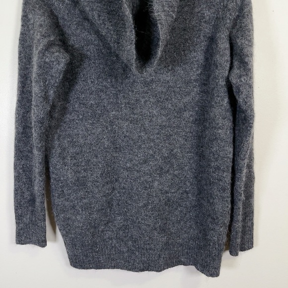 Aritzia Wilfred Free Faretta Sweater Off the Shoulder Merino Wool - Picture 5 of 16